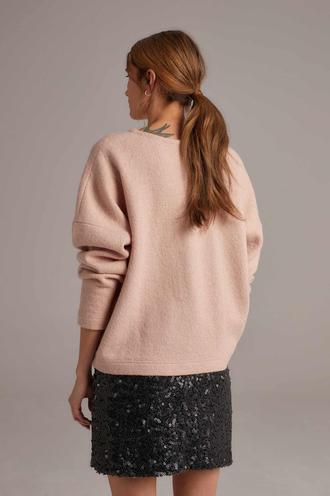 sweter-welniany-pastelowy-roz-3